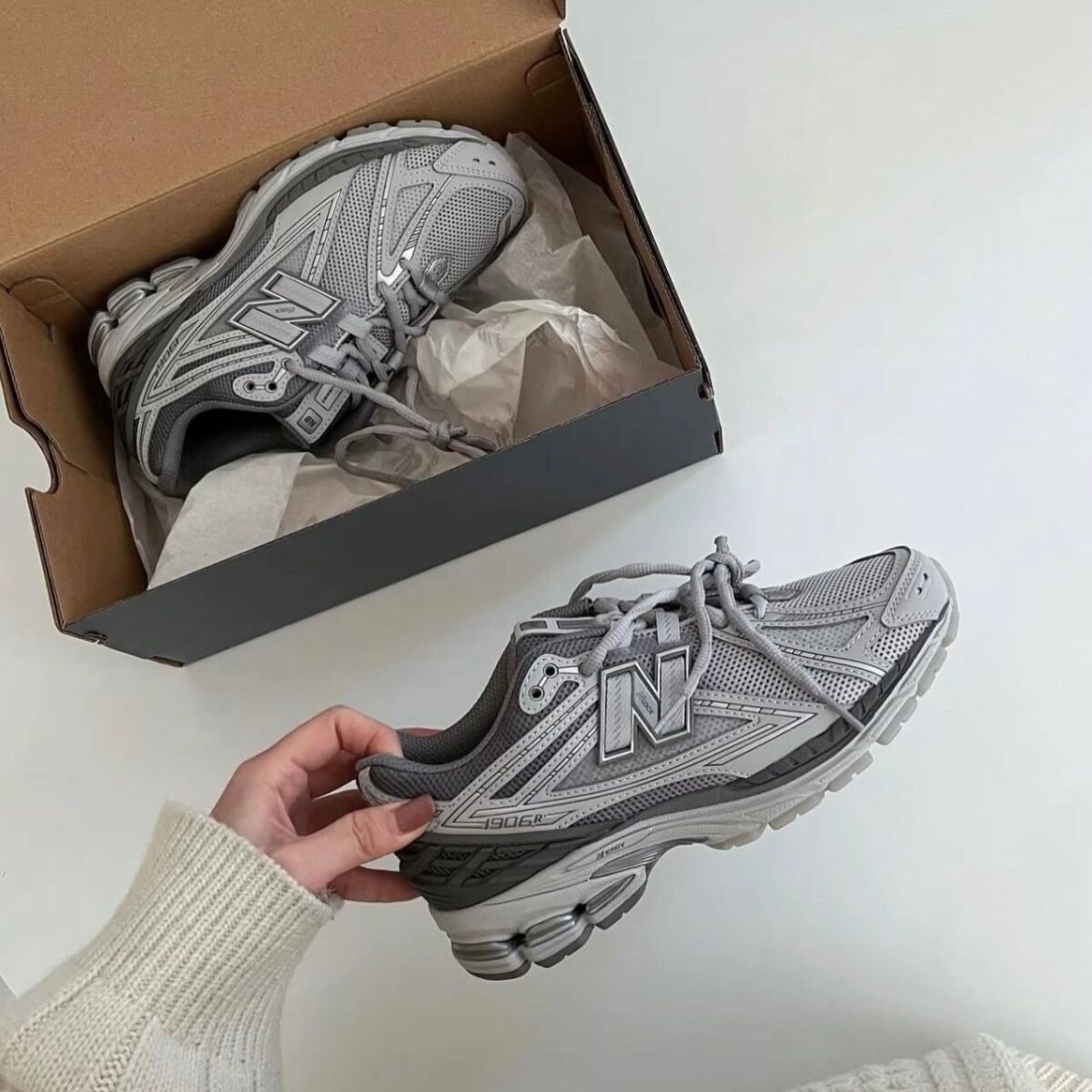 NEW BALANCEE 1906R LUNAR NEW YEAR RAINCLOUD - Image 4