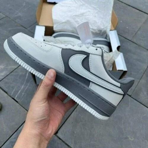 Low-Top Sneakers - Grey Metallic - view 3