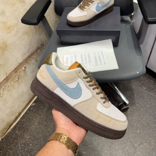 Low-Top Sneakers - Love & Peace