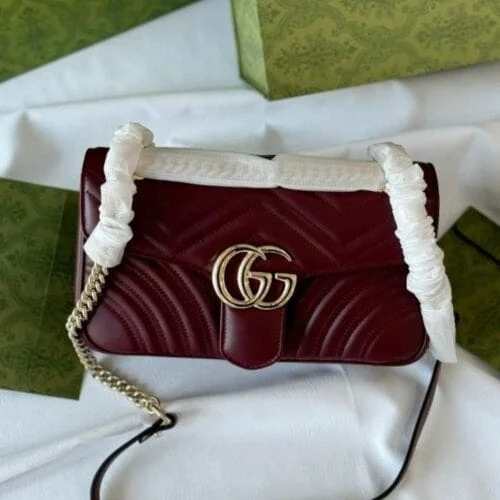 Quilted Chain Shoulder Bag - Wine - view 2