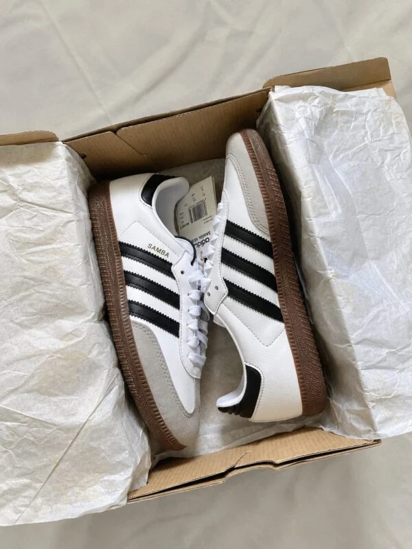 Sambaa Classic Sneakers White & Black Unisex